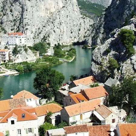 Holiday home House Stanic Trnbusi